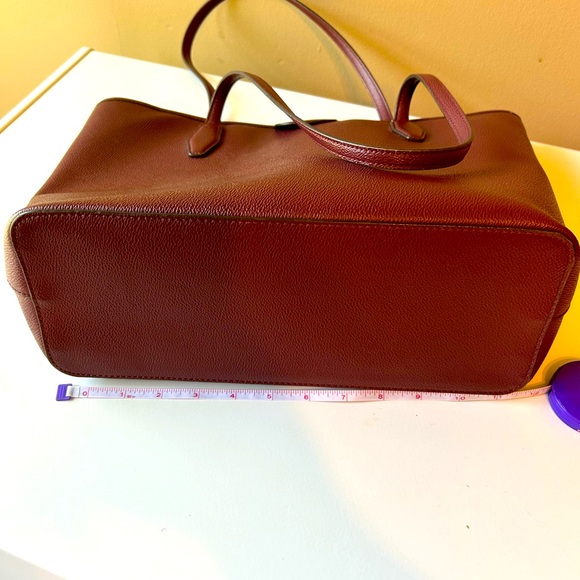 Kate Spade Burgundy tote large - Picture 5 of 7